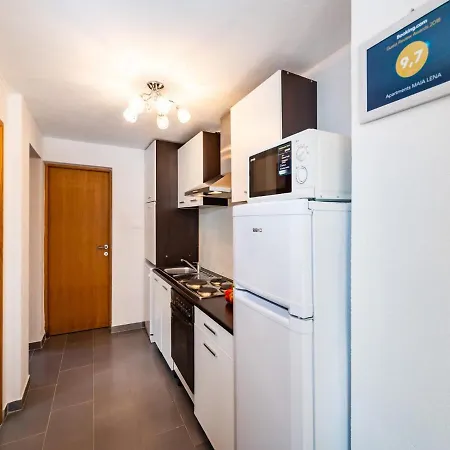 In Jasenice 35362 Appartamento